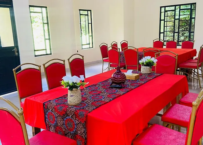 Hidden Treasure Lodge Chuka