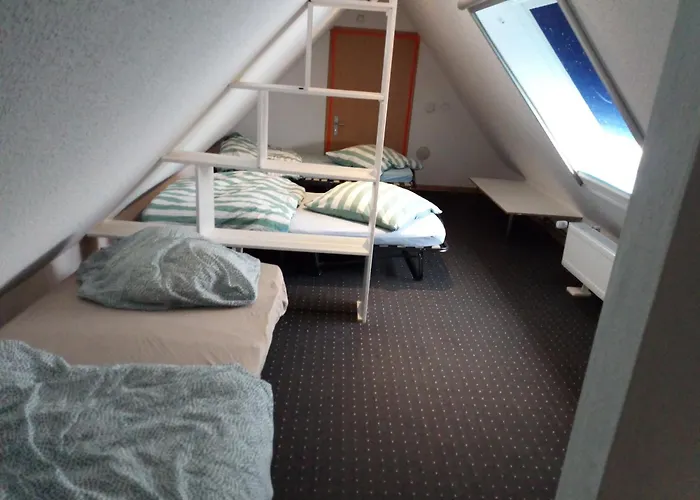 Gruppe, Gut und Günstig nähe Hamburg