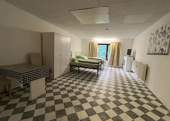 Würzburg Gerbrunn Monteurzimmer Wohnung 2 Etage