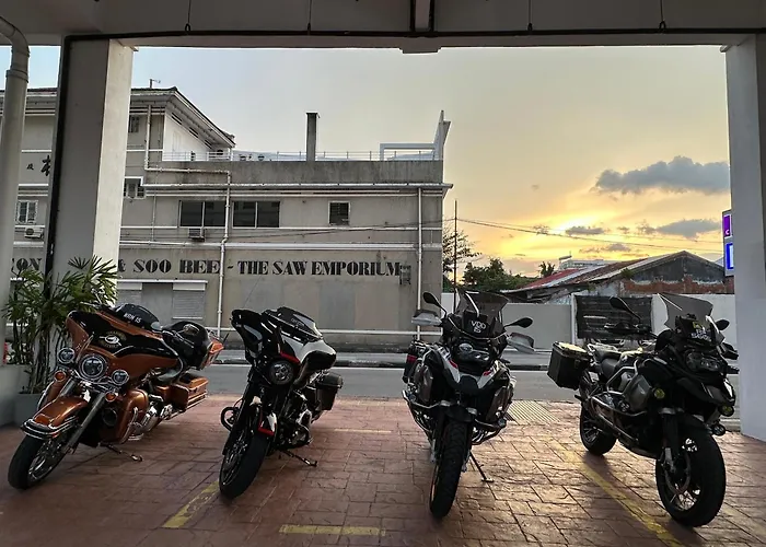 C Y C Heritage Hotel