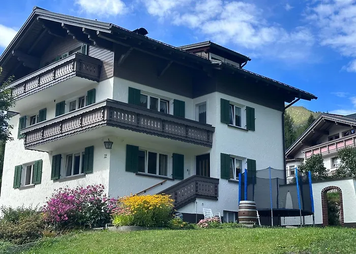 Alba Apartments