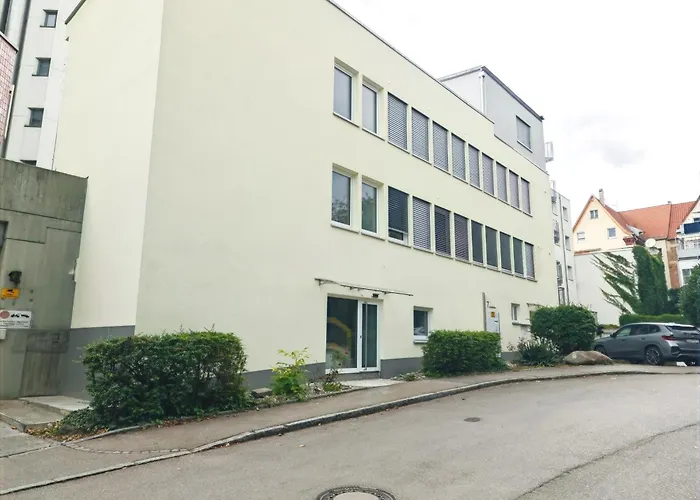 THE BIG MÜNSTER für bis zu 12, Whirlpool, Sauna, zentral, Tischfußball, Balkon, Gasgrill