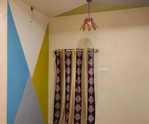 New Bombay Lodge Akola