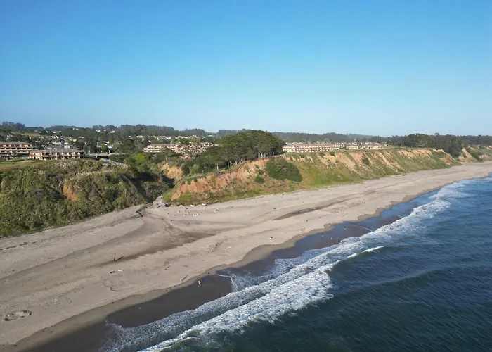 Premium Villa - Ocean View - Seascape - Heated 80 Degree Pools - Relaxing Fireplace - Ground Level