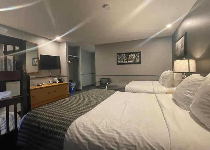 Travelodge By Wyndham Brandon