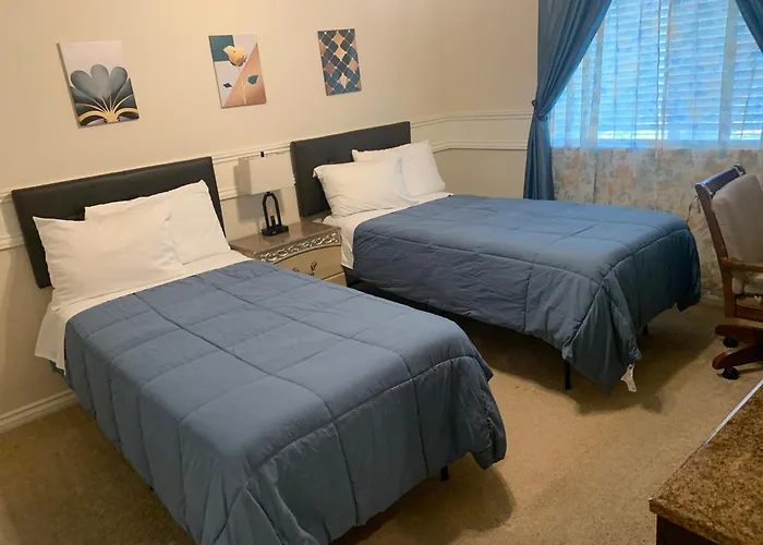 Luxhome Suites In Mansion