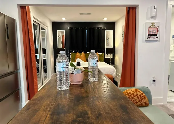 Luxury Suite In Dtw/Free Parking