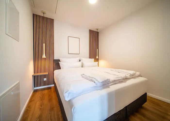 Coblenz Suites - Studio Apartments