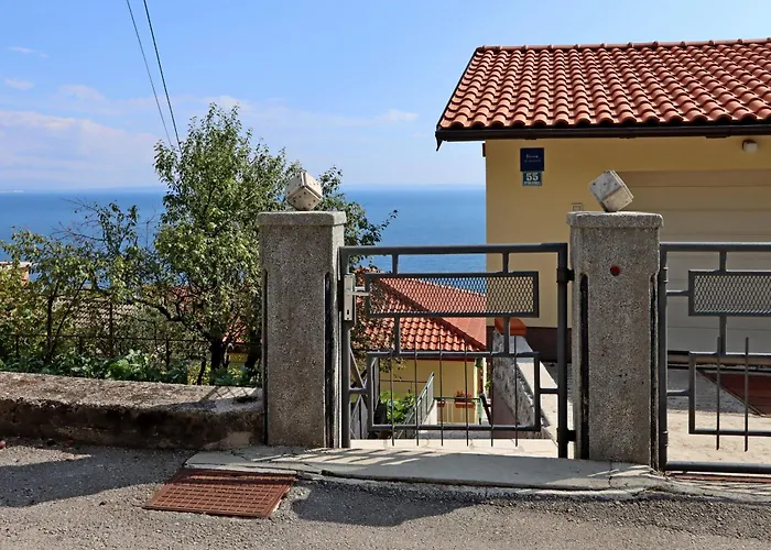 Apartments With Parking Space Icici, Opatija - 7788