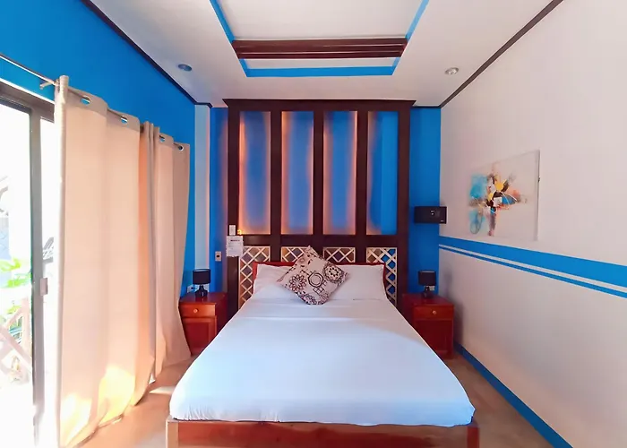 Hotel Oasis Port Barton