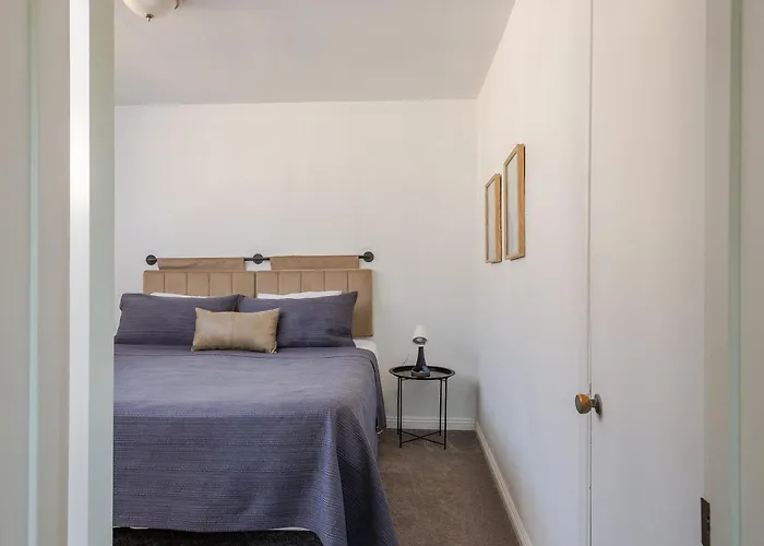 Solvang Bungalow A