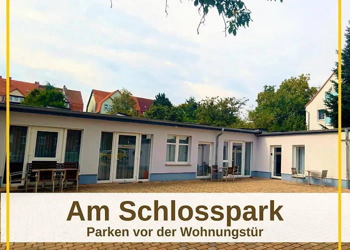 FeWo Urban Gotha-Apartment Friedenstein- Am Schlosspark- Parken an der der Tür- Barrierefrei, 900 Meter zum Bahnhof - Wallbox