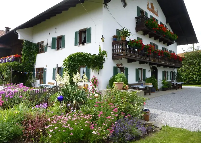 Ferienwohnungen Zum Bauern