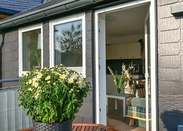 Wunderschöne Ferienwohnung mit Balkon in Aue