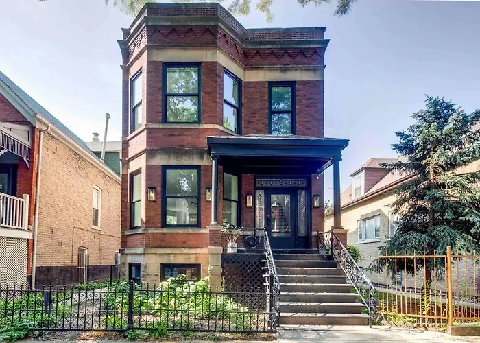 Stylish 2Br Stunner In Unbeatable Location