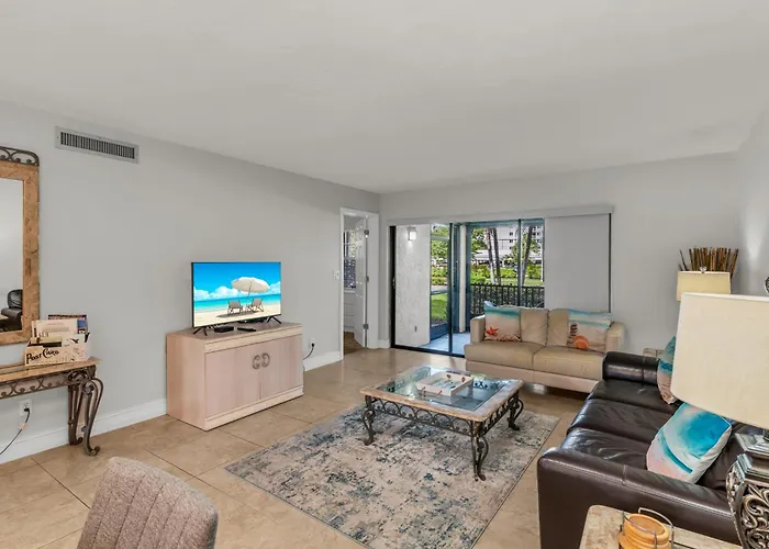 Prime Location I 2 Bed Setup Directly Across Street From South Beach Access