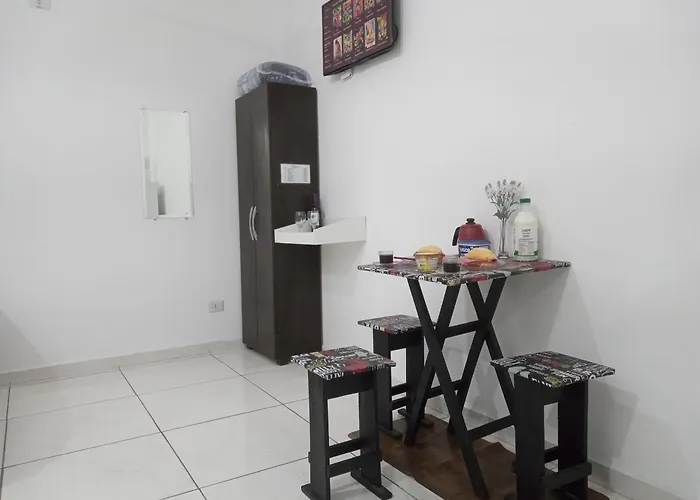 LOFT 2 COMPLETO AR CANAIS ASSINAT GARAGEM INTERNET prox Aparecida e Industrias