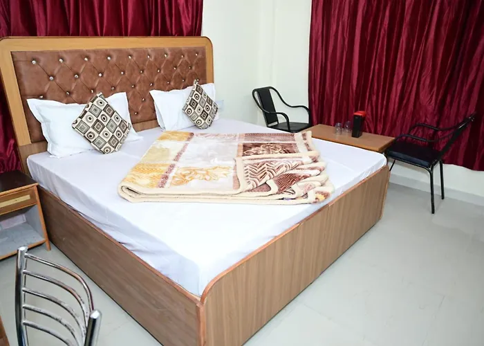 Goroomgo Hotel Krishna Bnb Guest House ടhimla - A Luxury Collection