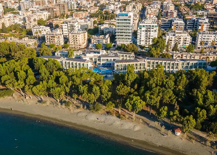 Park Beach Hotel