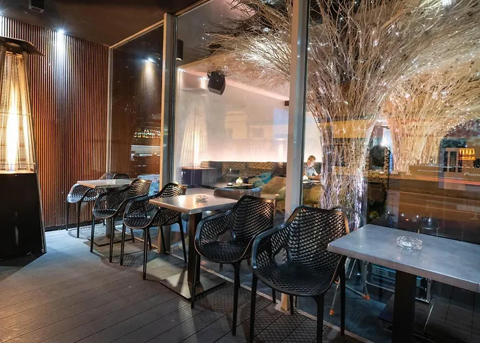 Boutique Hotel11 With Rooftop Spa