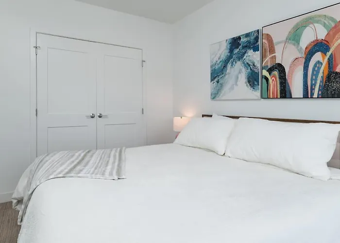 Upscale Penthouse Near Mit Harvard Central Square