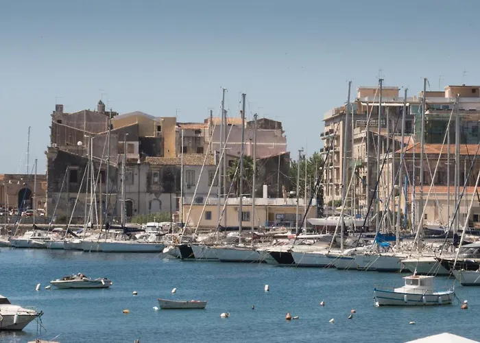 Boutique Hotel Molo Santa Lucia