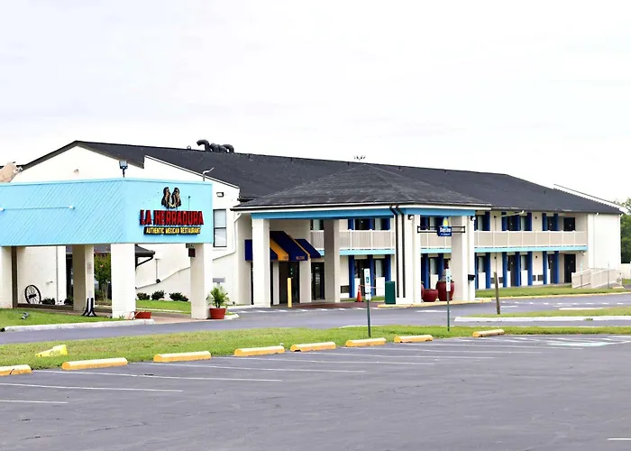Days Inn By Wyndham Kings Dominion Doswell
