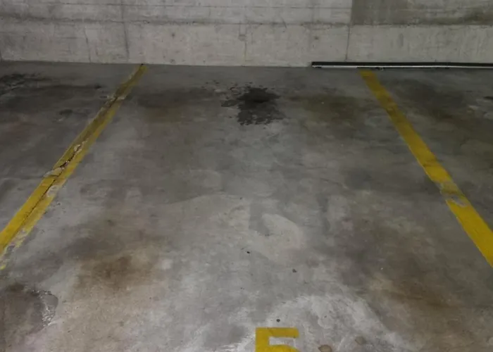Appartement Avec Terrasse Et Parking