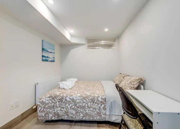 Midtown Toronto Apartment