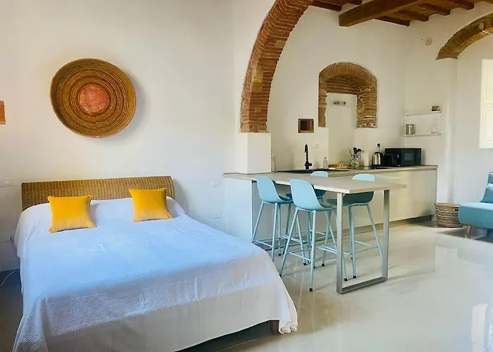 Maremosso Studio By The Sea With Shared Garden
