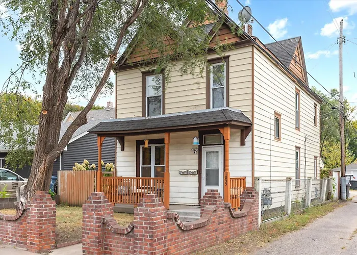 2Br Apartment Near Downtown With Workspace - Snapdragon