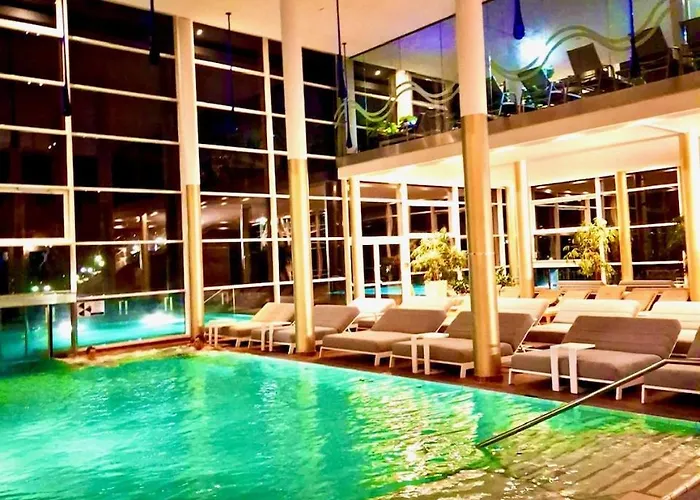 WHIRLPOOL-SUITE AMADEUS - Weitblick - Golf&Wellness - direkter Bademantelgang - ADULTS ONLY