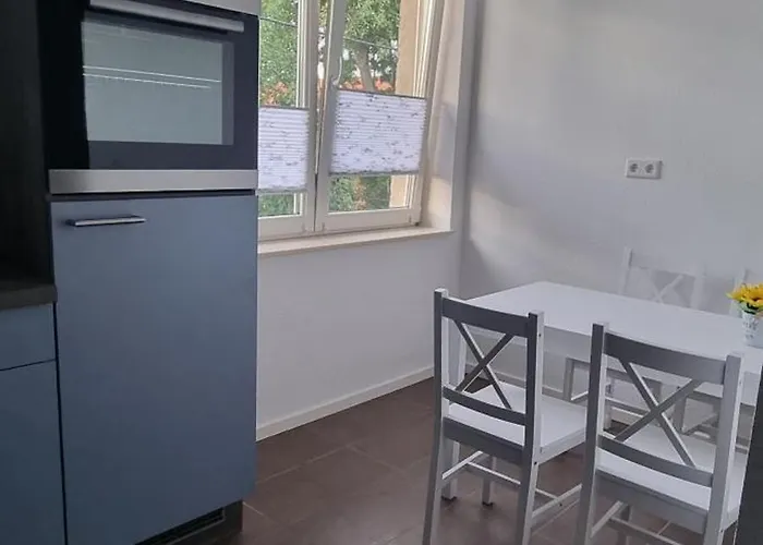 Möblierte 3-Zimmerwohnung in Weißenfels nahe Leuna, Leipzig mit WLAN und Waschtrockner
