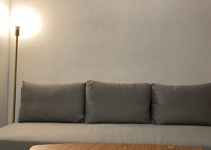 Lake Front Apartments, Lecco
