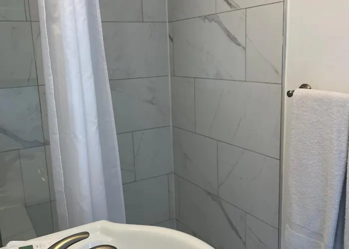 Eastcourtmotel