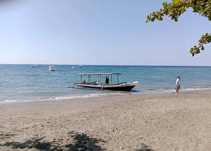 The Beach Bungalows & Turtle Sanctuary