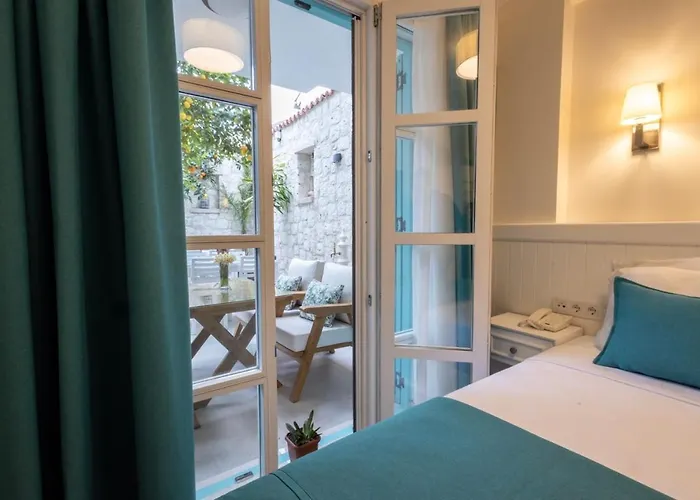 Kairos Hotel