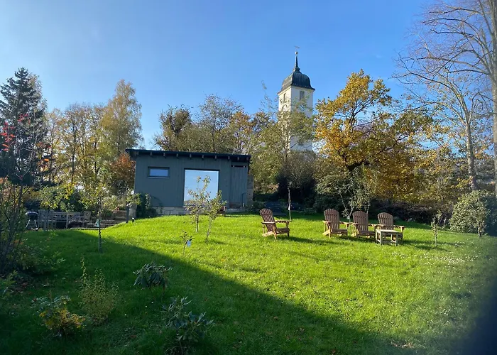 Altes Pfarrhaus Kurort Gohrisch - Ferienwohnungen - Gartensauna - Parkplätze
