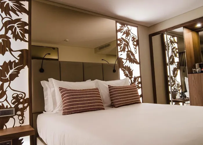 TURIM Oporto Hotel