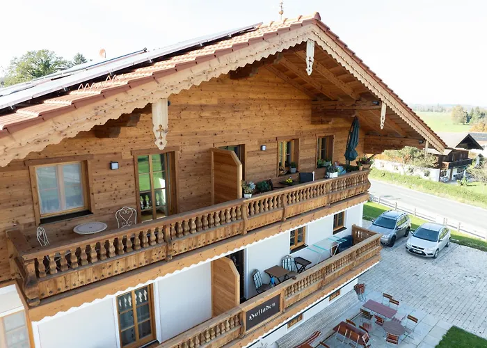 MY STAY Erholung auf Erlebnishof zwischen Chiemseestrand und Kampenwand