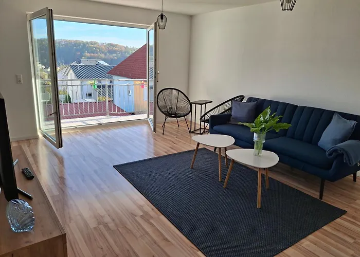 Schöne Wohnung mit Balkon