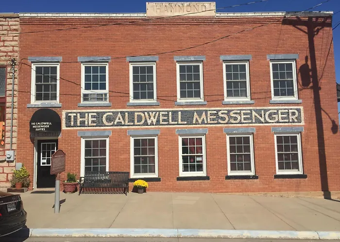 Caldwell Messenger Suites