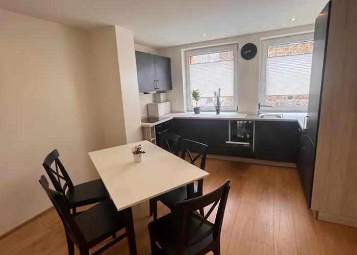 Oneo-Plaza-Apartments