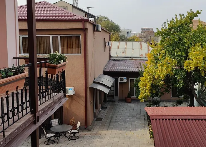 Areg Hotel