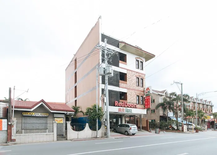 Reddoorz Plus At Mm Hotel Las Pinas Former Reddoorz Plus Near Bamboo Organ