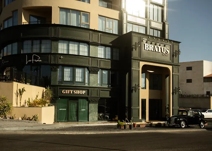 Bratus Hotel