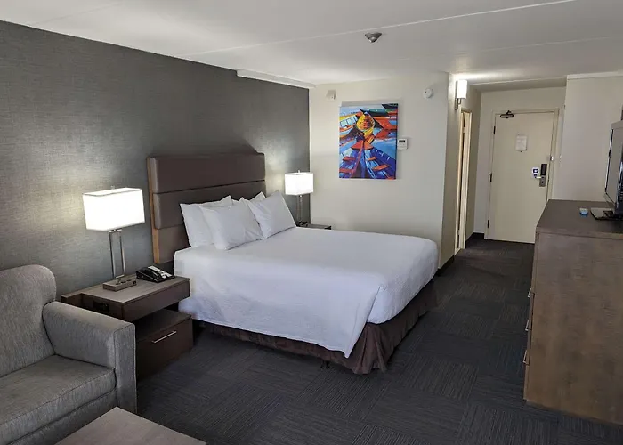 Best Western Plus Toronto Airport Hotel