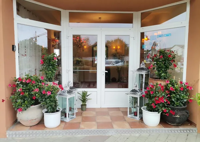 Hotel Al Faro Lodge am See