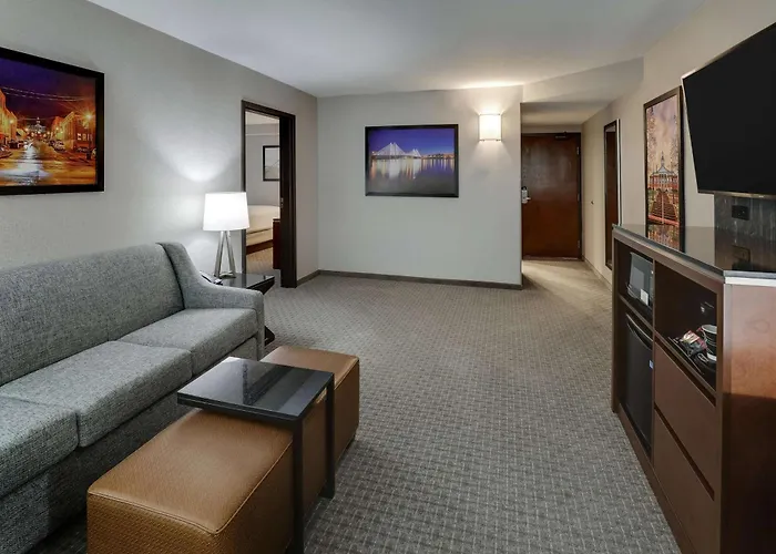 Drury Inn & Suites Cape Girardeau