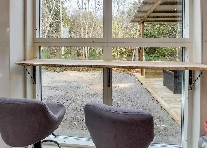 2 Bedroom Stunning Apartment In Vaexjoe